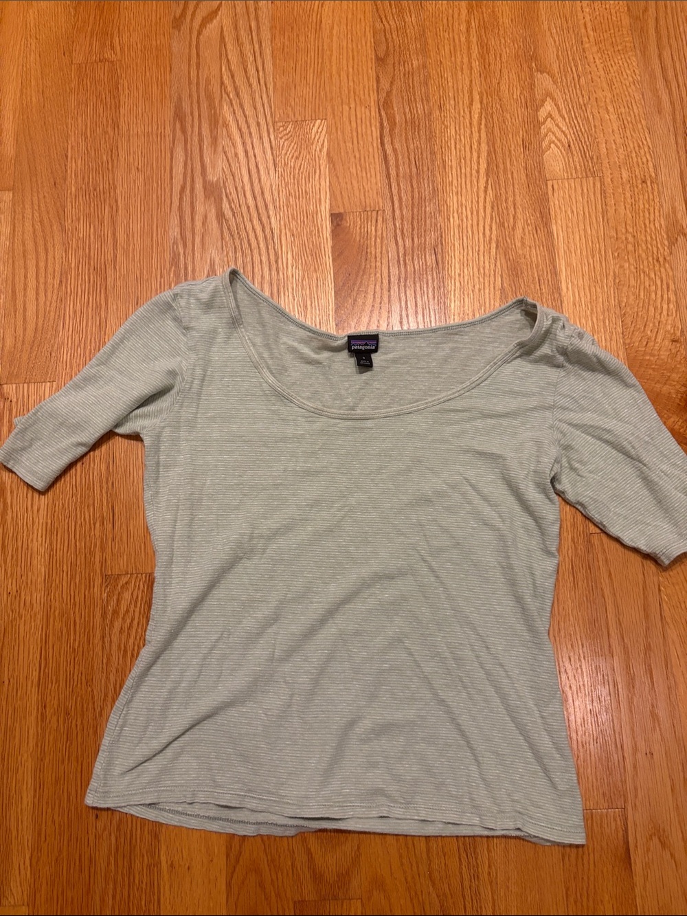Patagonia Women's Light Sage Scoop Neck Top